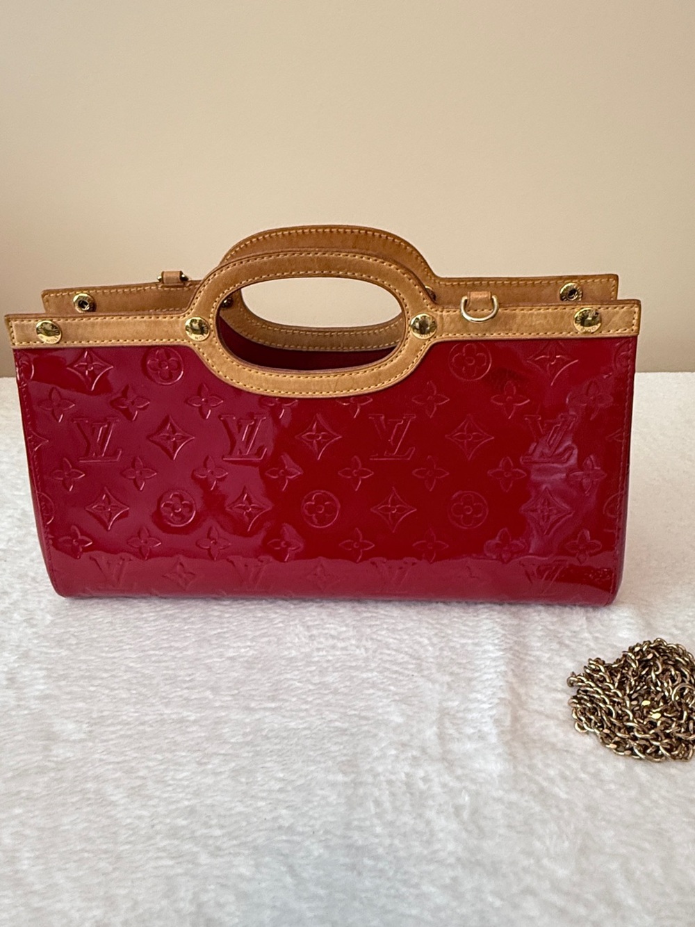 Louis Vuitton Red Patent Vernis Roxbury